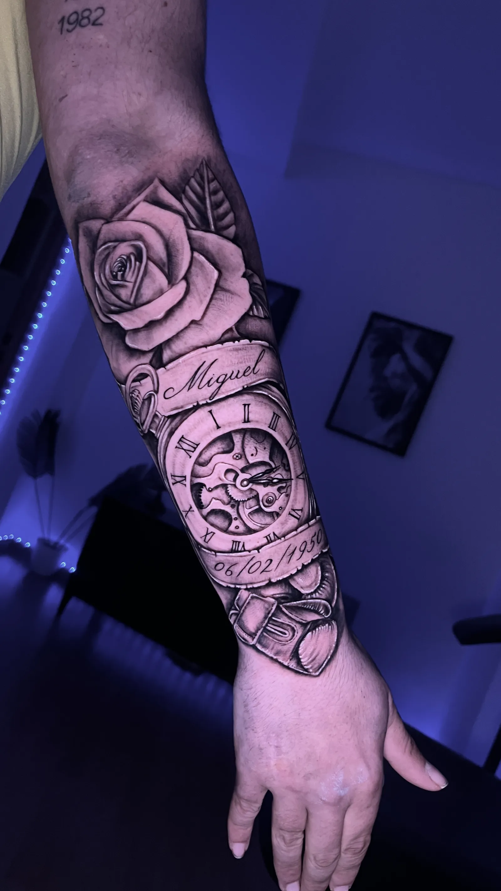 Tatuaje fineline Albacete - estudio boutique