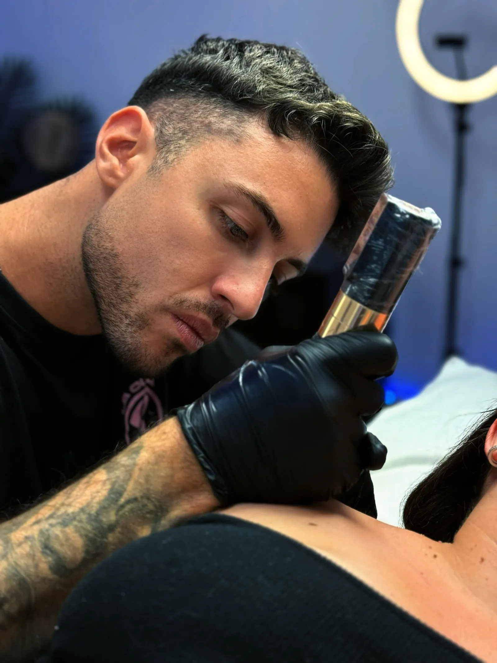 Interior del estudio ACUS TATTOO