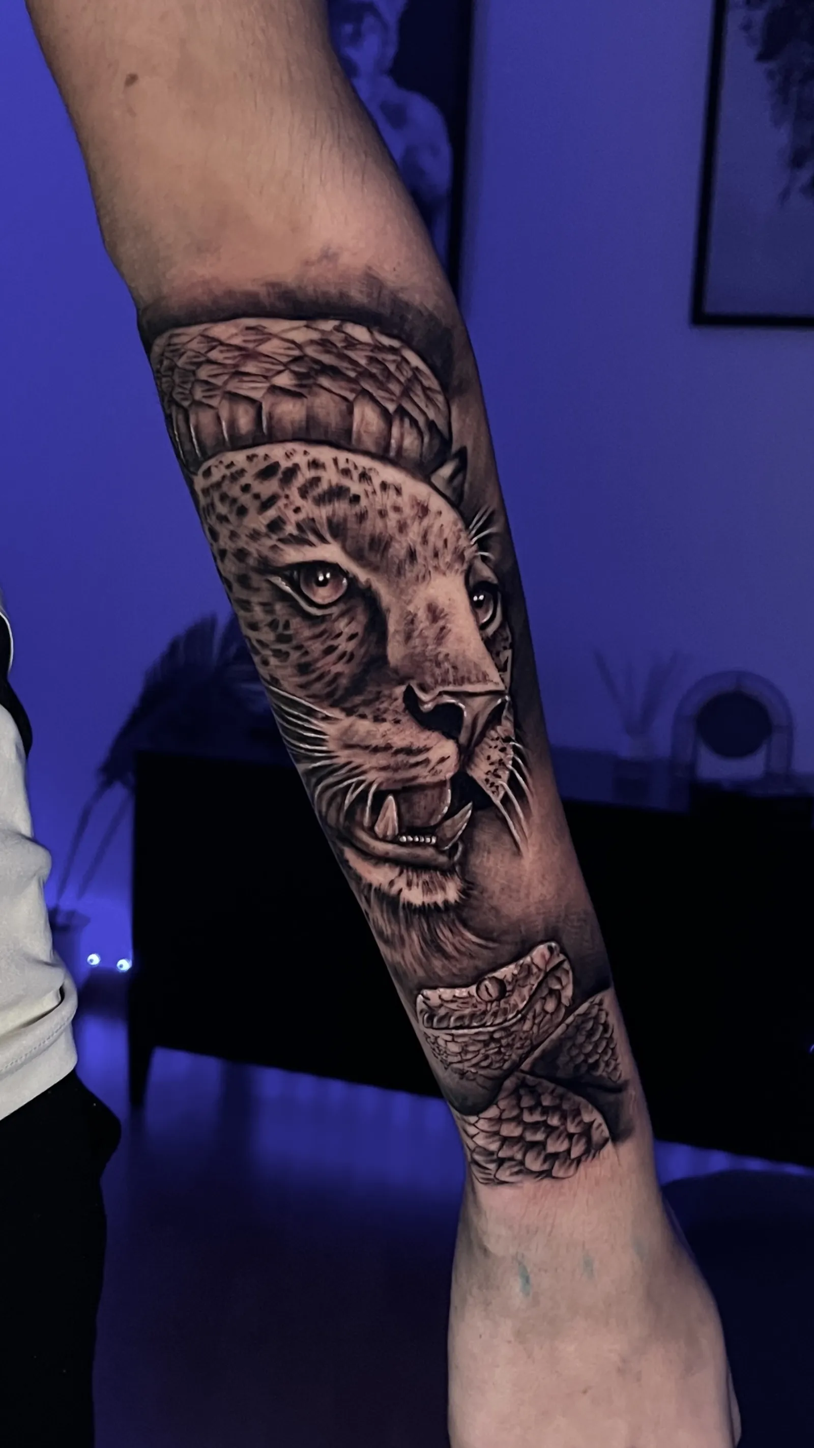 Tatuaje fineline Albacete - trazo preciso